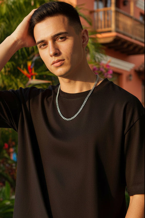 Tyrona 8mm gold Cuban link chain necklace for men, classic curb chain style.