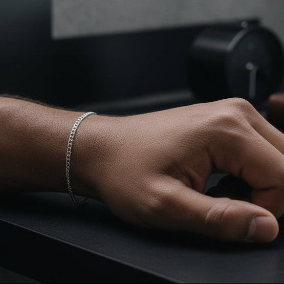 Tyrona 3mm polished silver stainless steel Cuban link bracelet with a classic clasp. Everyday essential.